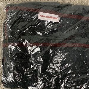 New Sealed American Airlines Black Dark Gray Fleece Blanket